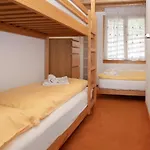 Daire Racer's Retreat Apt-12 By Interhome