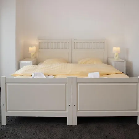 Racer's Retreat Apt-12 By Interhome *