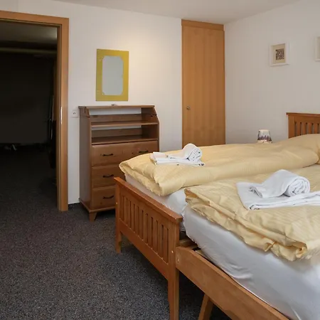 Apartment Apartment Racer'S Retreat Apt-12 By Interhome