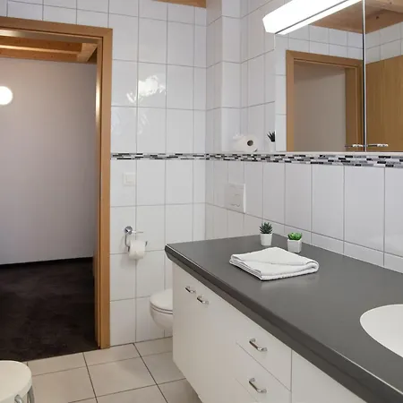 דירה Racer's Retreat Apt-12 By Interhome וונגן